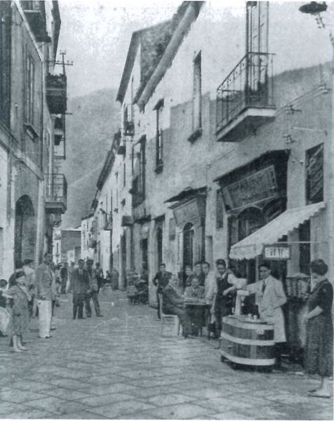 Via Pecorari intorno al 1940